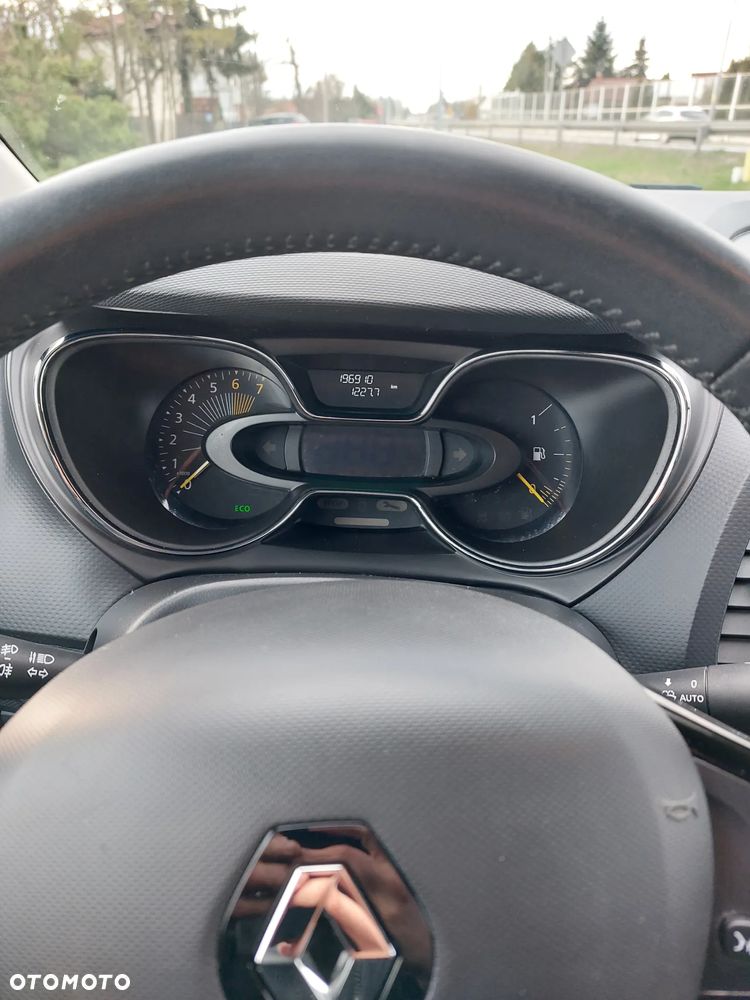 Renault Captur - 15
