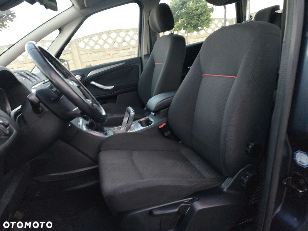 Ford S-Max 2.0 Champions Edition - 9