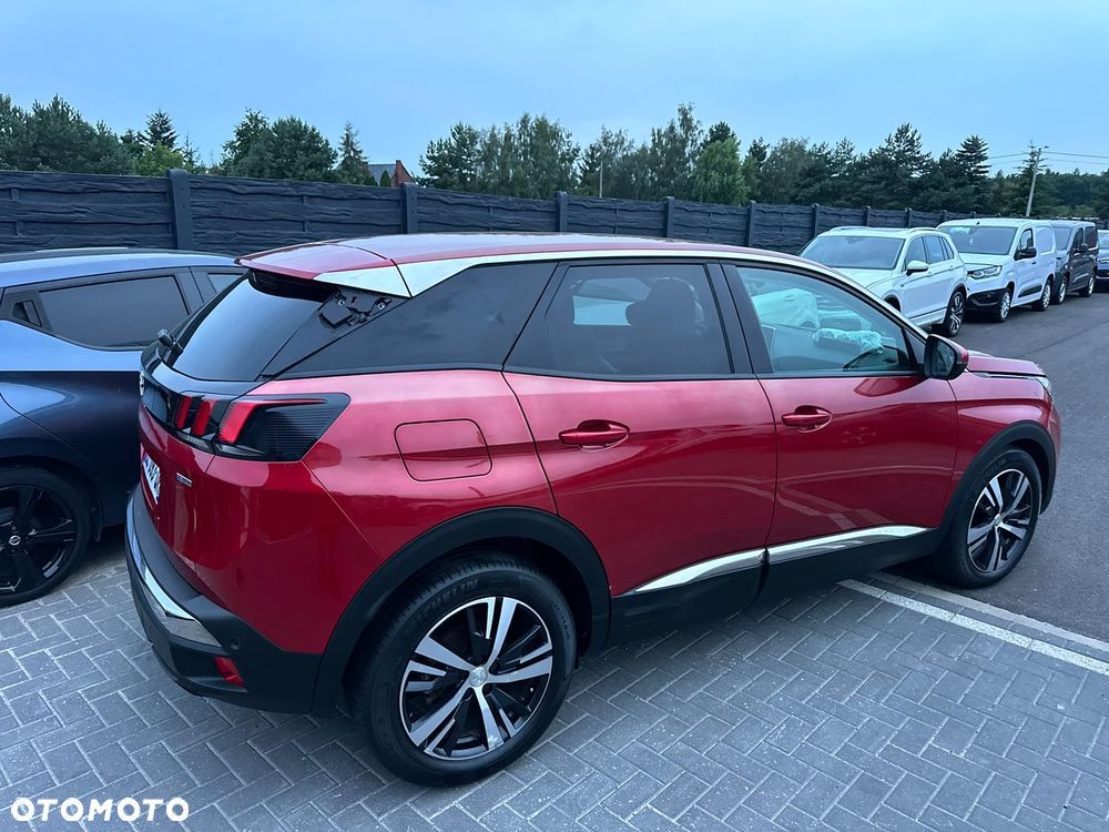 Peugeot 3008 PureTech 130 Stop & Start GPF EAT8 Allure - 32