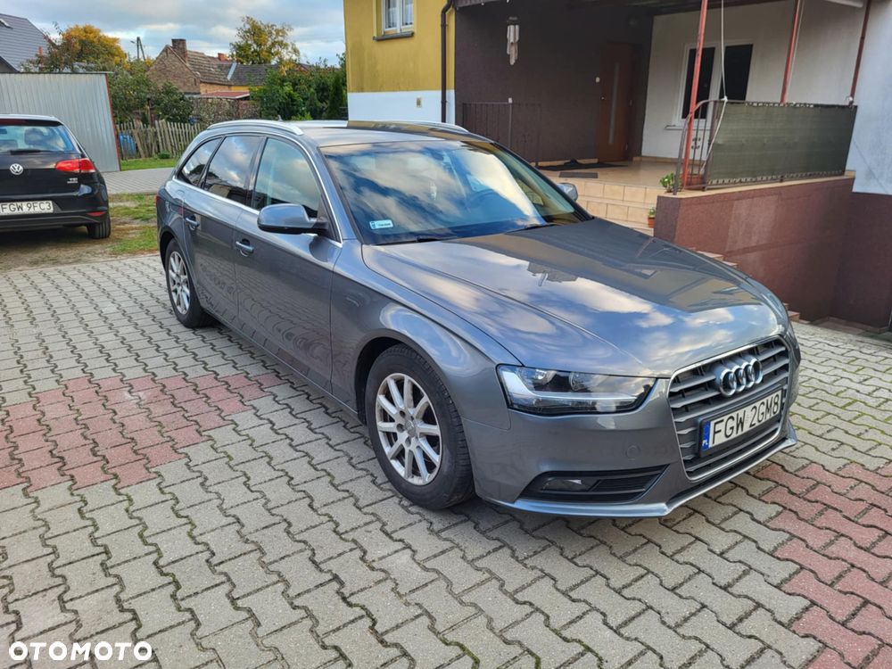 Audi A4 Avant - 1