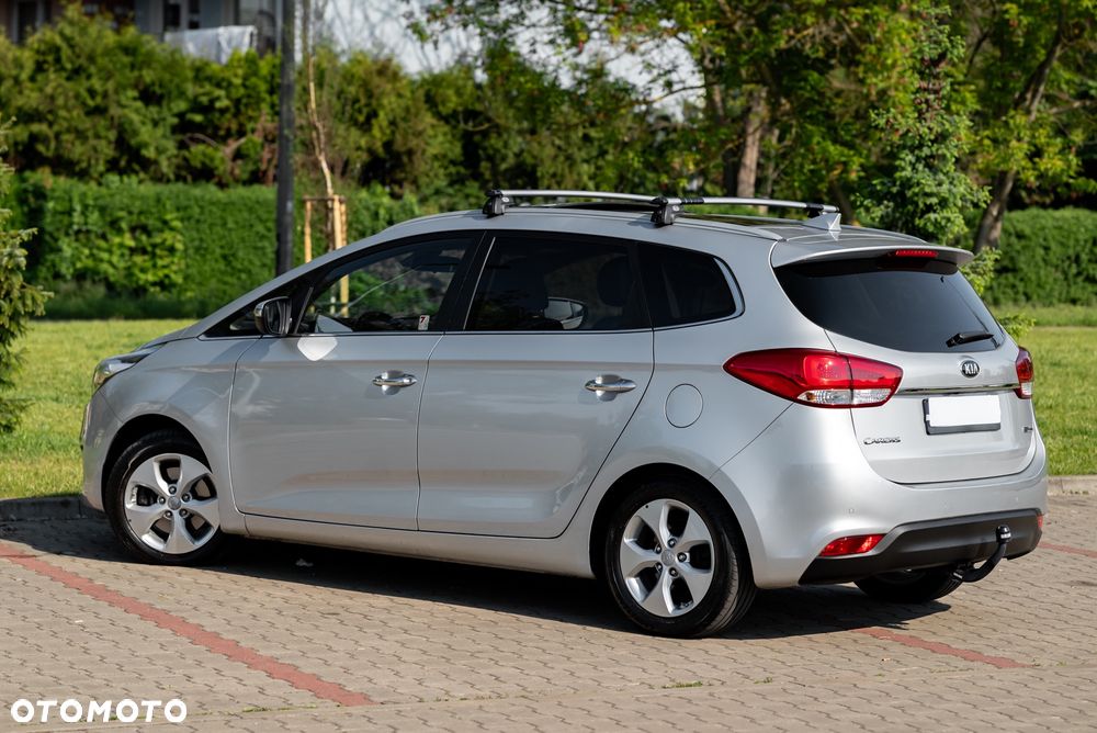 Kia Carens 1.7 CRDi 141 ISG Vision - 4