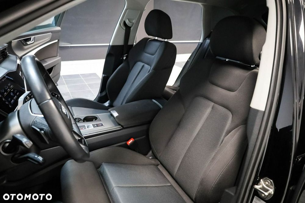 Audi A6 Avant - 17