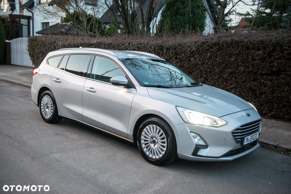Ford Focus SW 1.5 EcoBlue S&S TITANIUM - 3