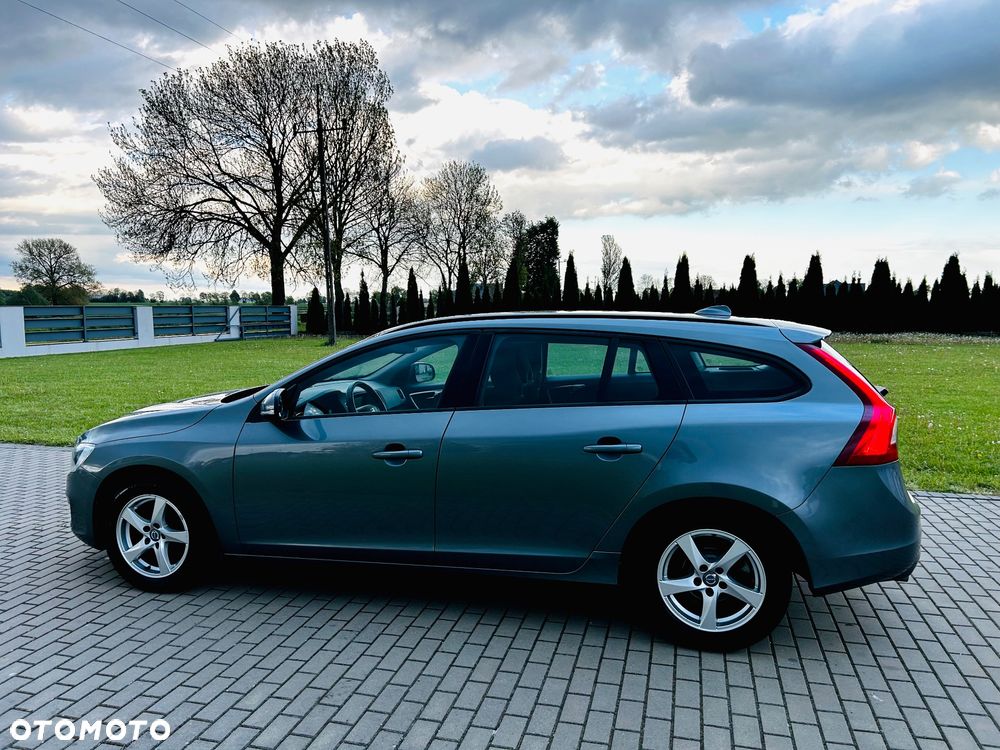 Volvo V60 D3 Kinetic - 12