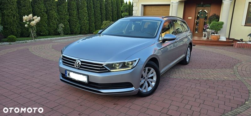 Volkswagen Passat 2.0 TDI SCR Comfortline DSG - 1