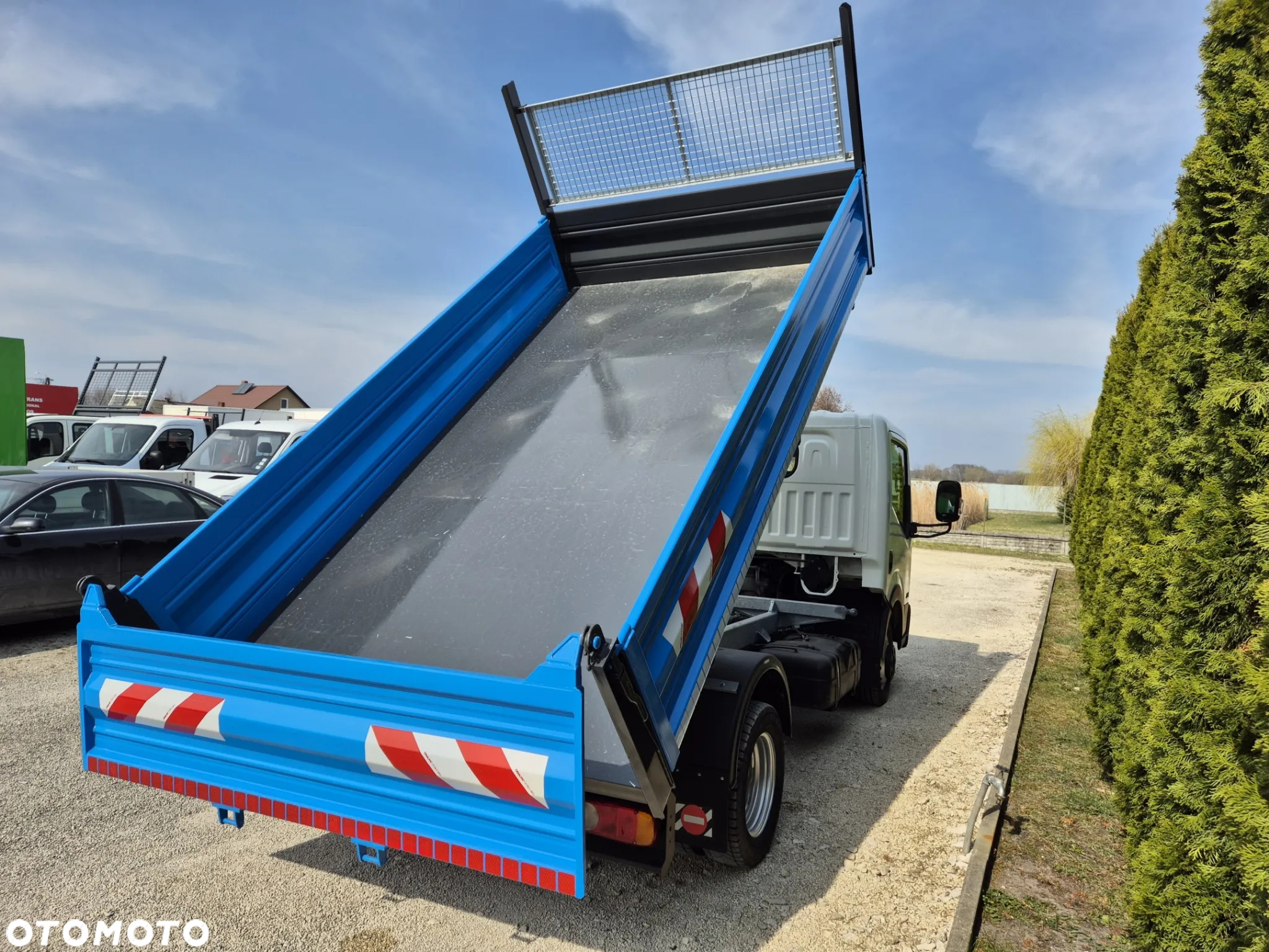 Nissan Cabstar 35.14 2.5 140KM Wywrotka, NT400 - 8