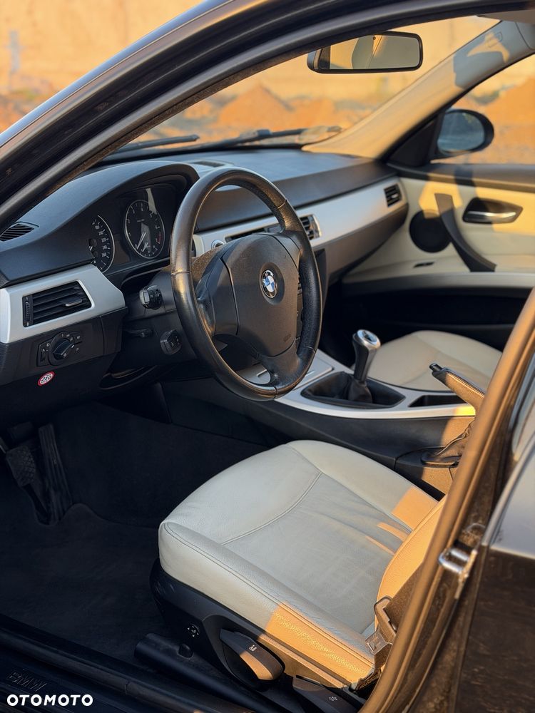 BMW Seria 3 - 6