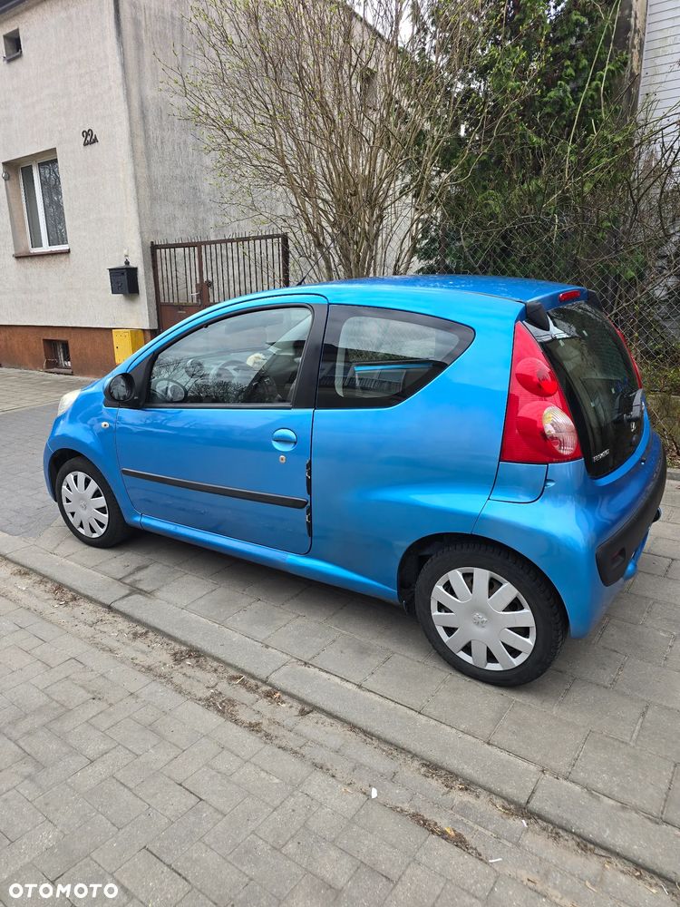 Peugeot 107 1.0 Trendy - 3