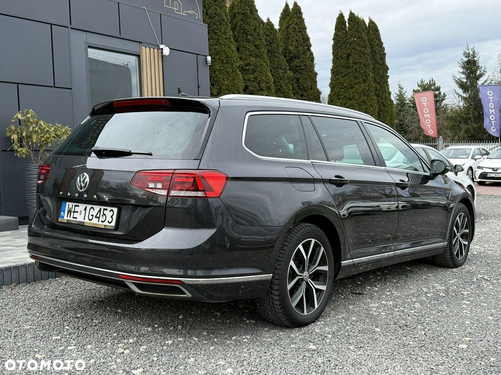 Volkswagen Passat 2.0 TSI Elegance DSG - 10