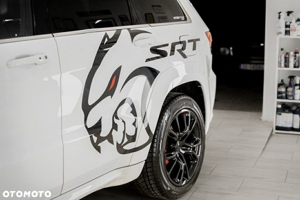 Jeep Grand Cherokee 6.4 V8 SRT8 - 10