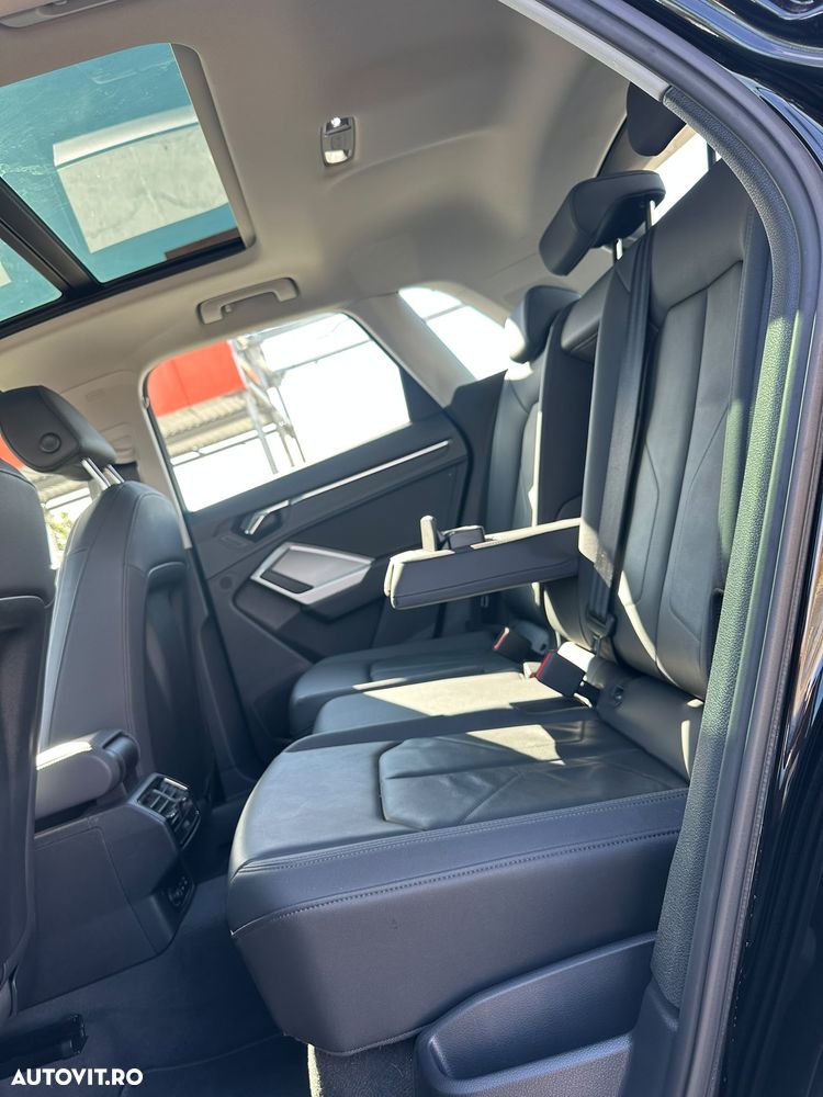 Audi Q3 35 TDI S tronic - 38