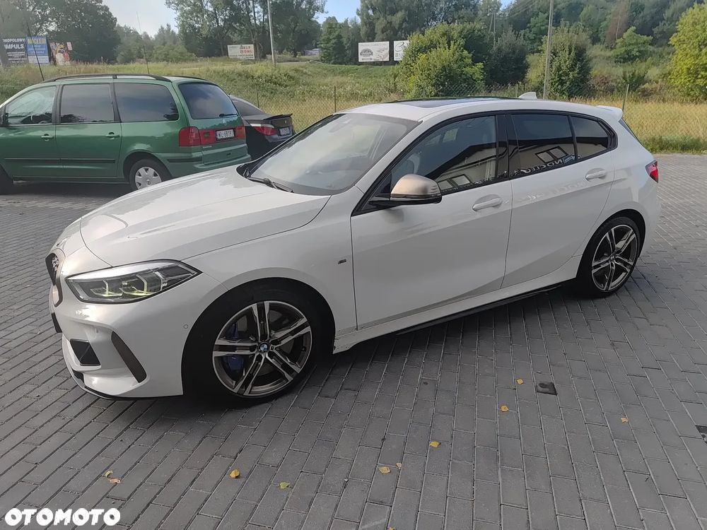BMW Seria 1 M135i xDrive ColorVision Edition - 26