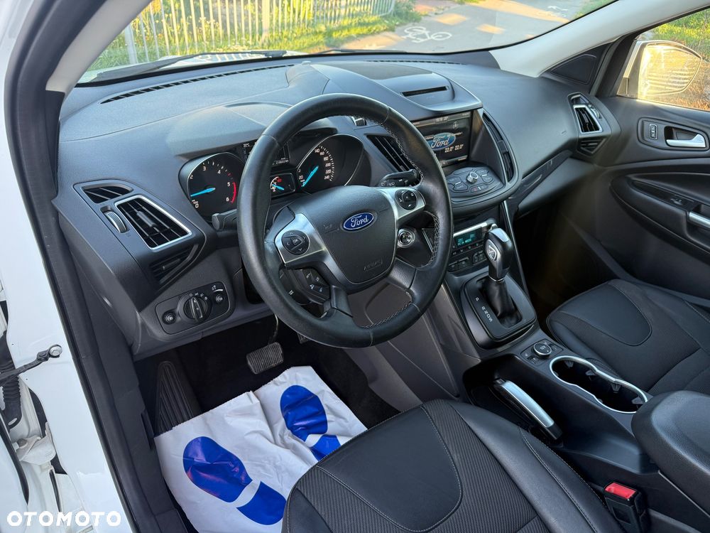Ford Kuga 2.0 TDCi 4x4 ST-Line - 16