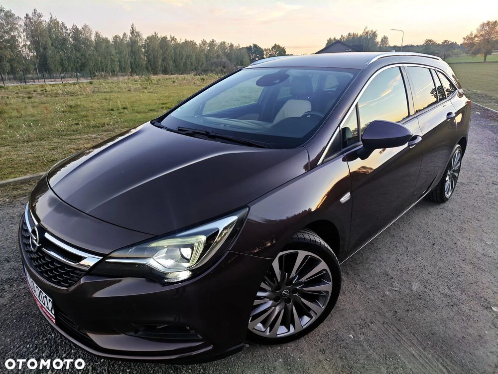 Opel Astra 1.4 Turbo Business - 24