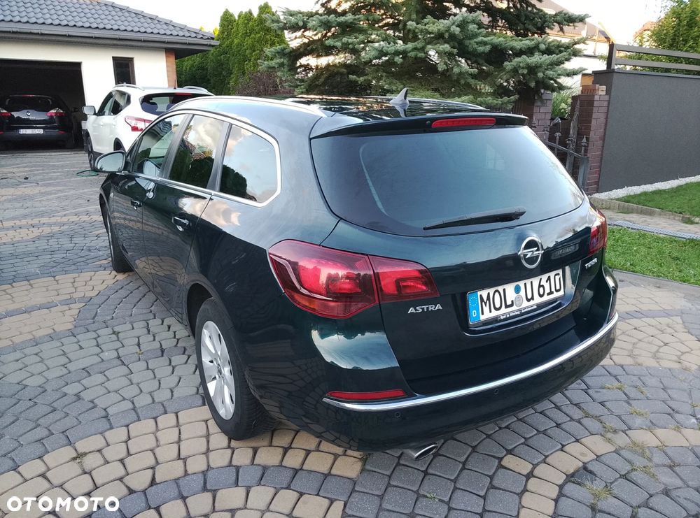 Opel Astra 1.4 Turbo Automatik Cosmo - 4