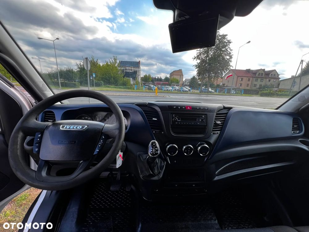 Iveco 35c Kontener+Winda Hi-Matic - 13