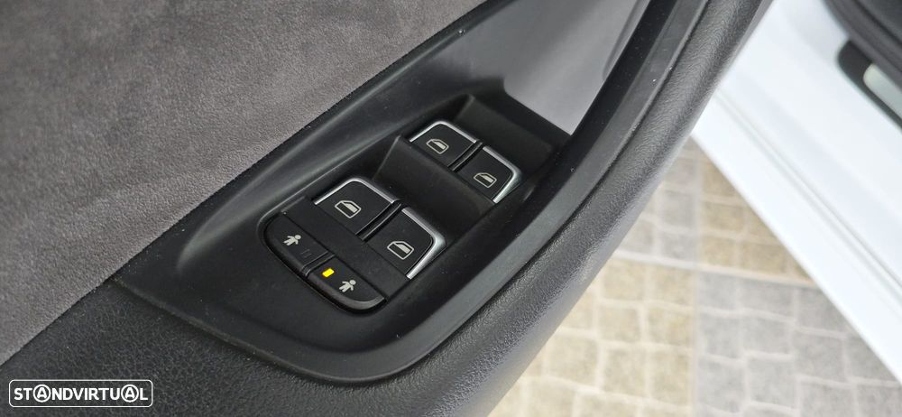 Audi A6 Avant 2.0 TDi S-line S tronic - 36