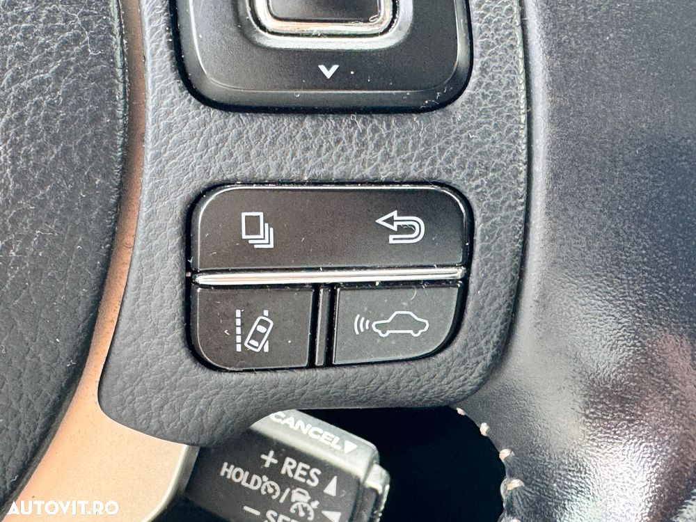 Lexus Seria NX - 11