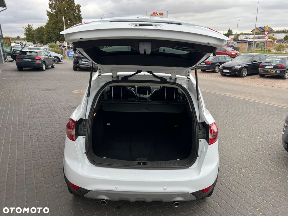 Ford Kuga - 23