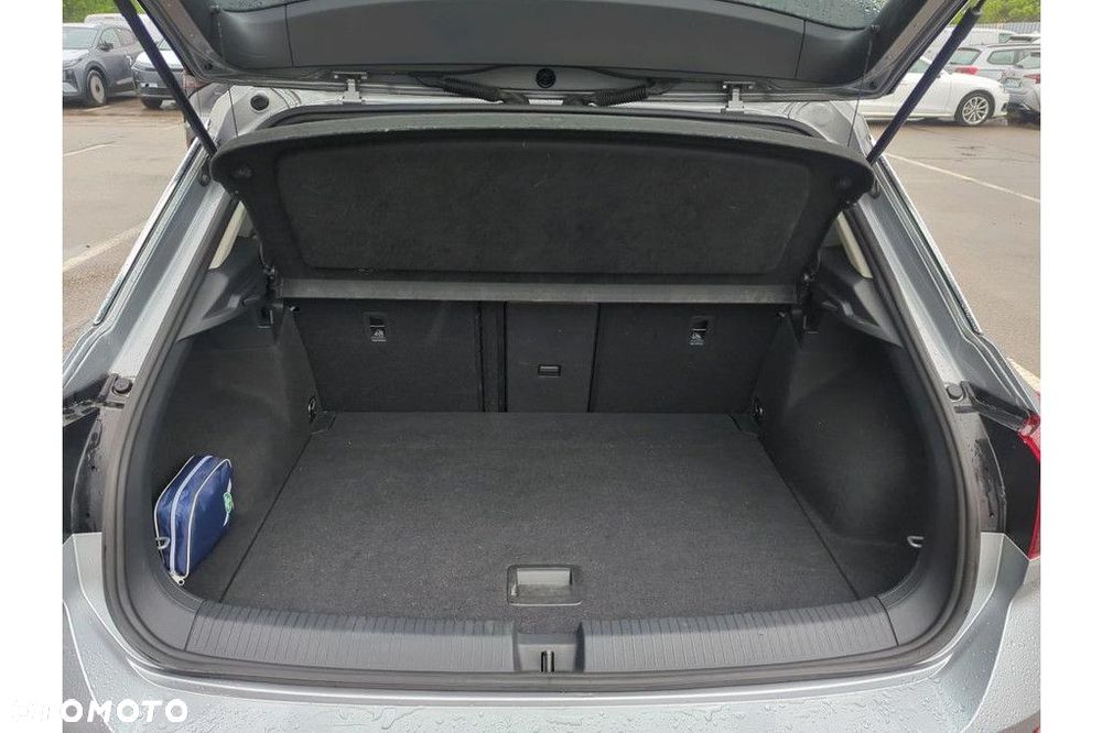 Volkswagen T-Roc 1.5 TSI Life DSG - 12