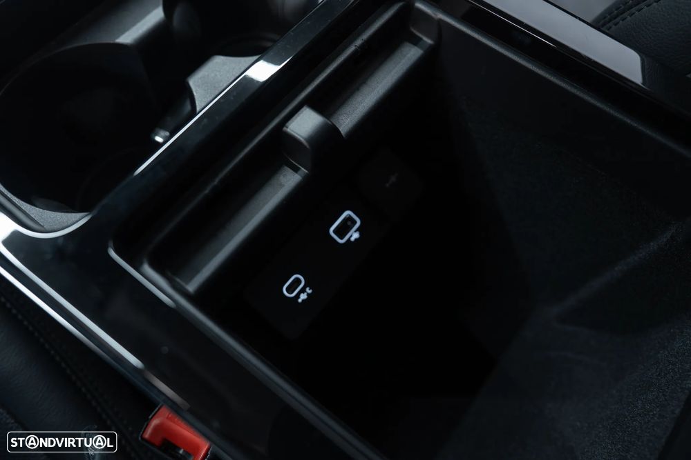 Land Rover Range Rover Evoque 1.5 P300e AWD R-Dynamic Auto - 52