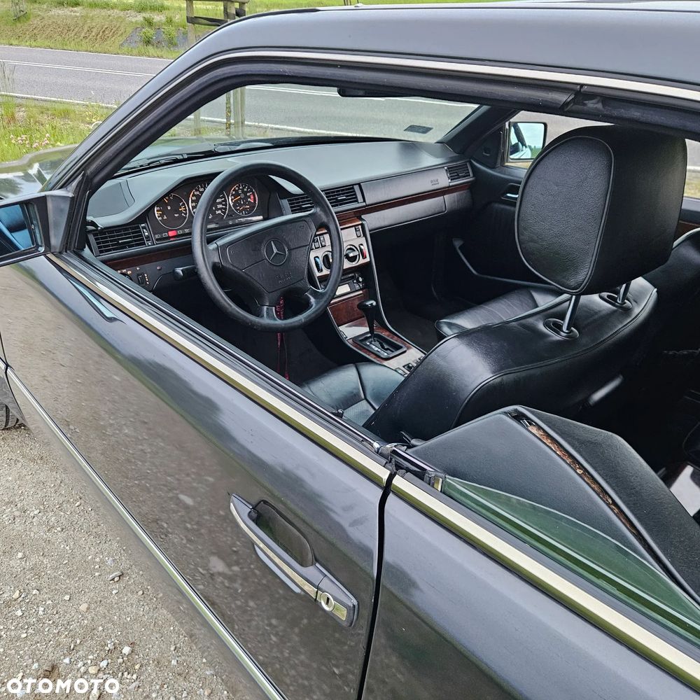 Mercedes-Benz W124 (1984-1993) - 14