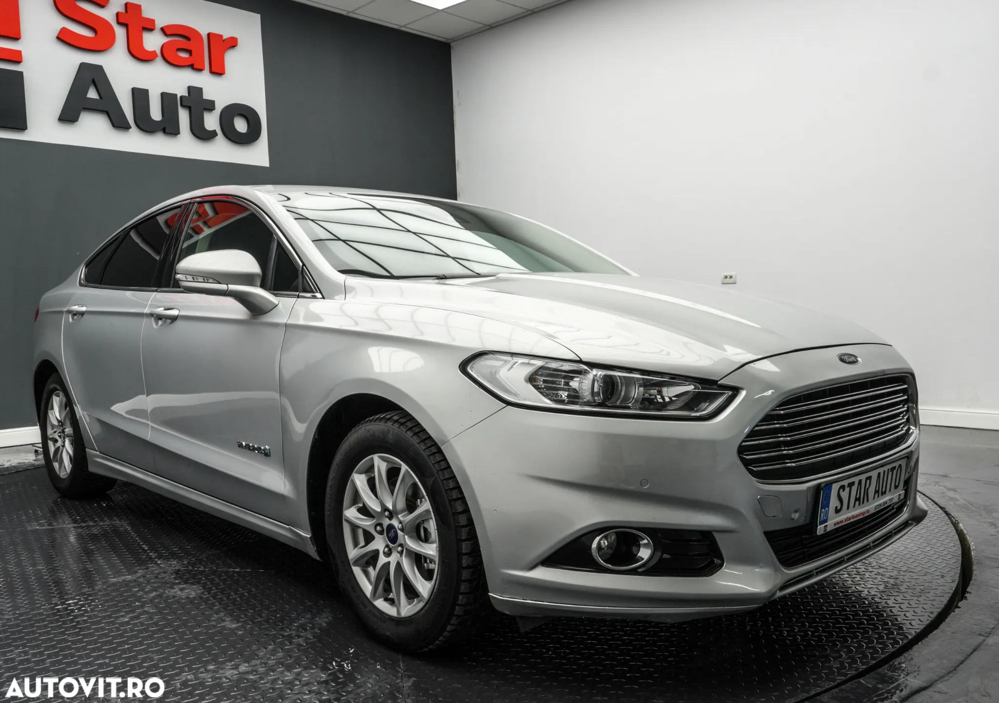 Ford Mondeo 2.0 Hybrid - 3