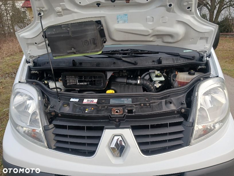 Renault Trafic - 17