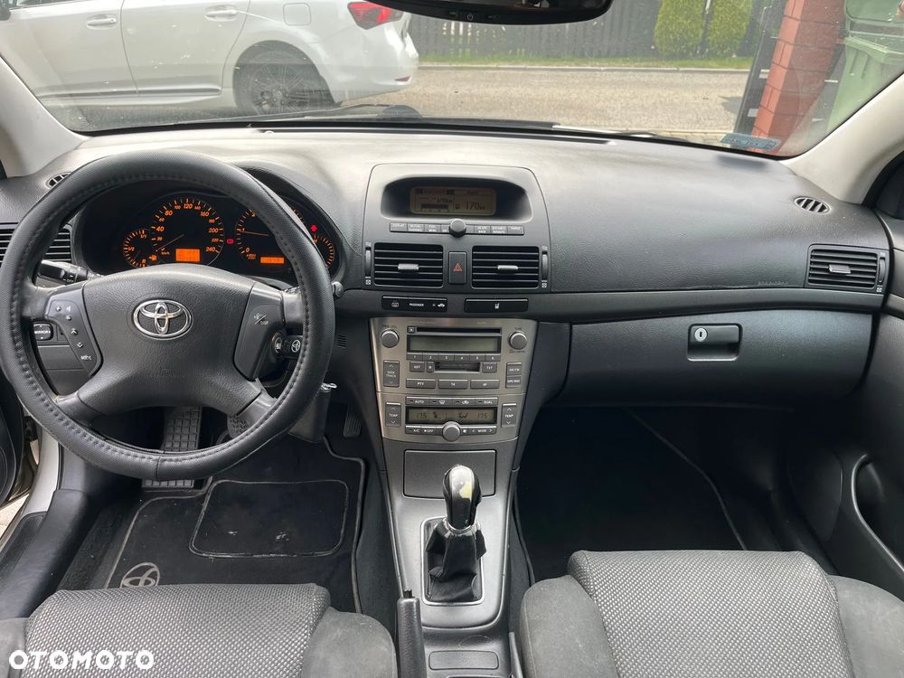 Toyota Avensis 2.0 D-4D Sol Plus - 7