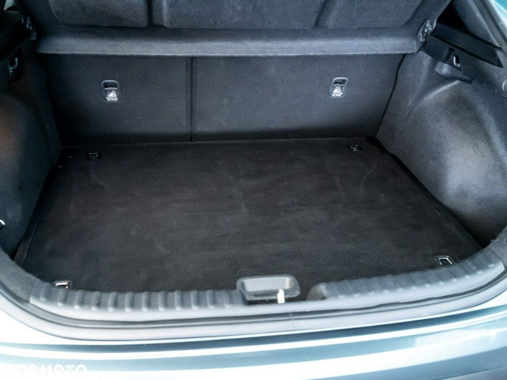 Kia XCeed 1.5 T-GDI M - 28