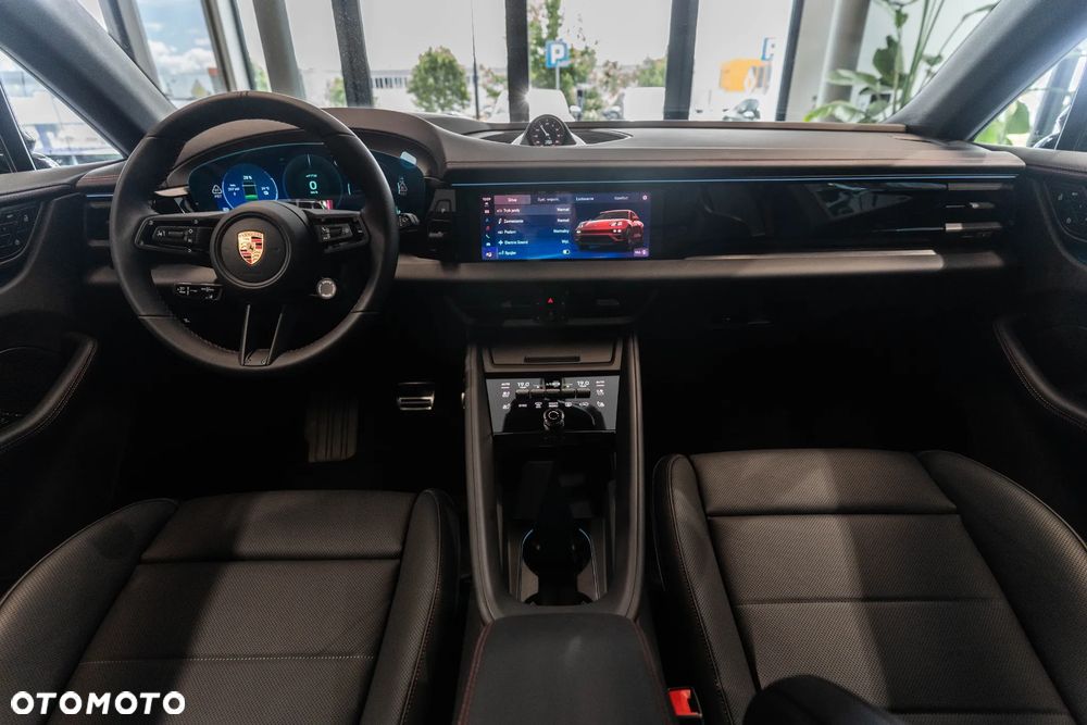 Porsche Macan - 12