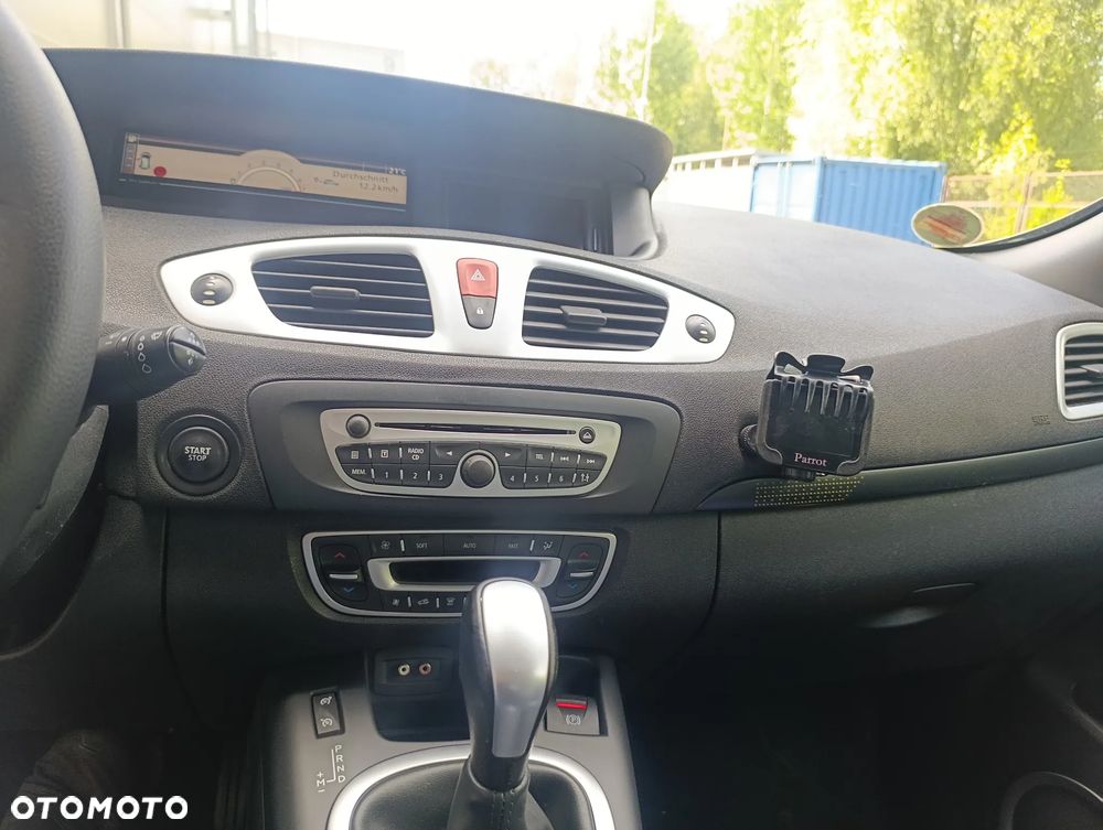 Renault Scenic 2.0 16V 140 CVT Luxe - 21