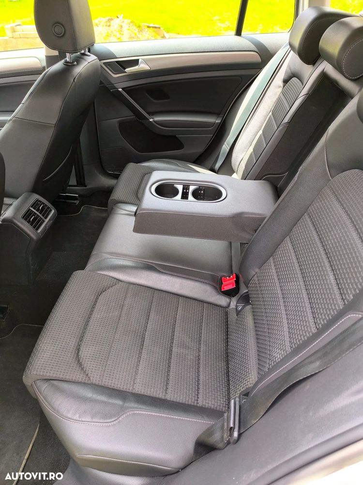 Volkswagen Golf 2.0 BlueTDI DSG Comfortline - 7