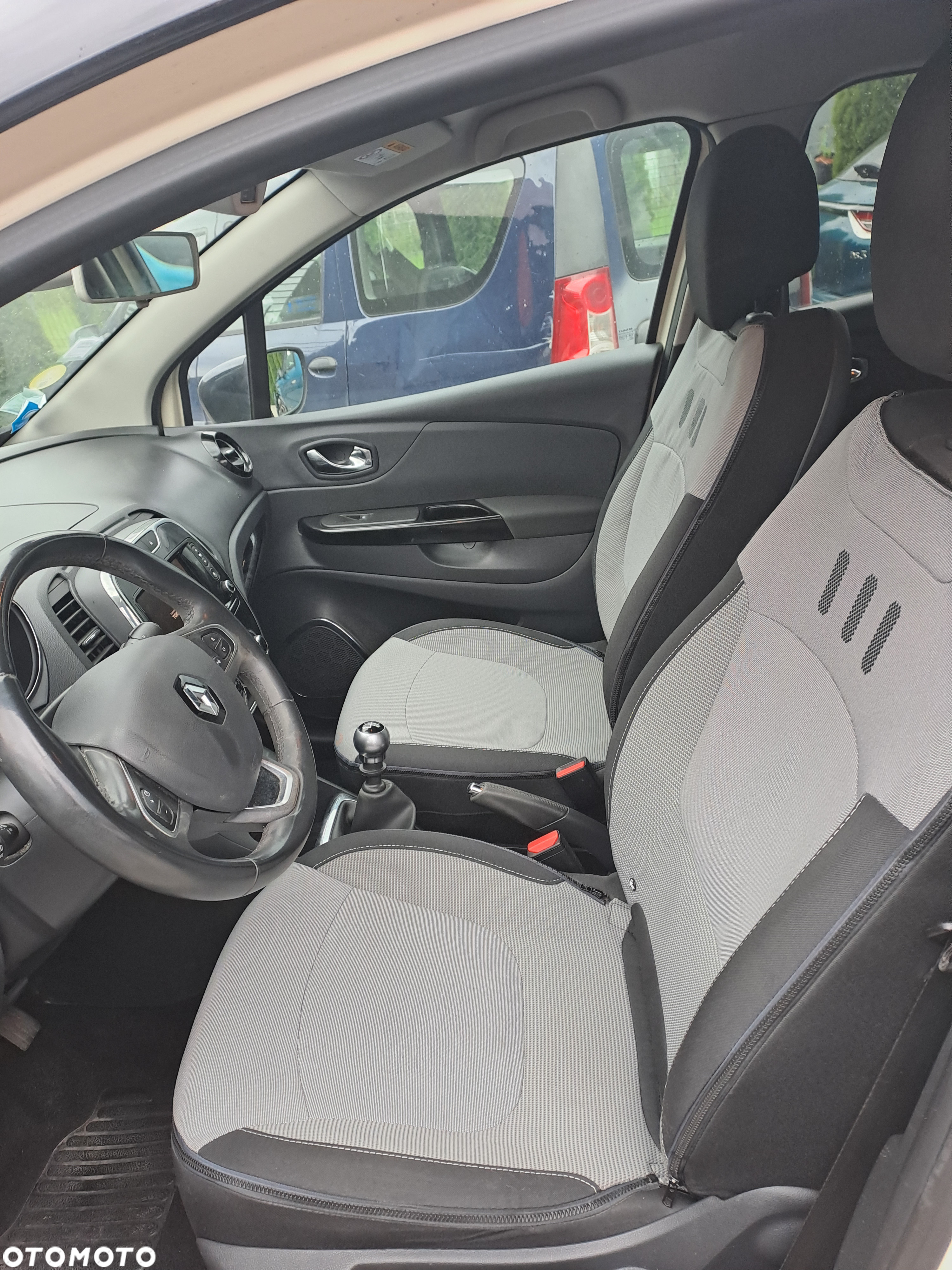 Renault Captur 1.5 dCi Intens - 9