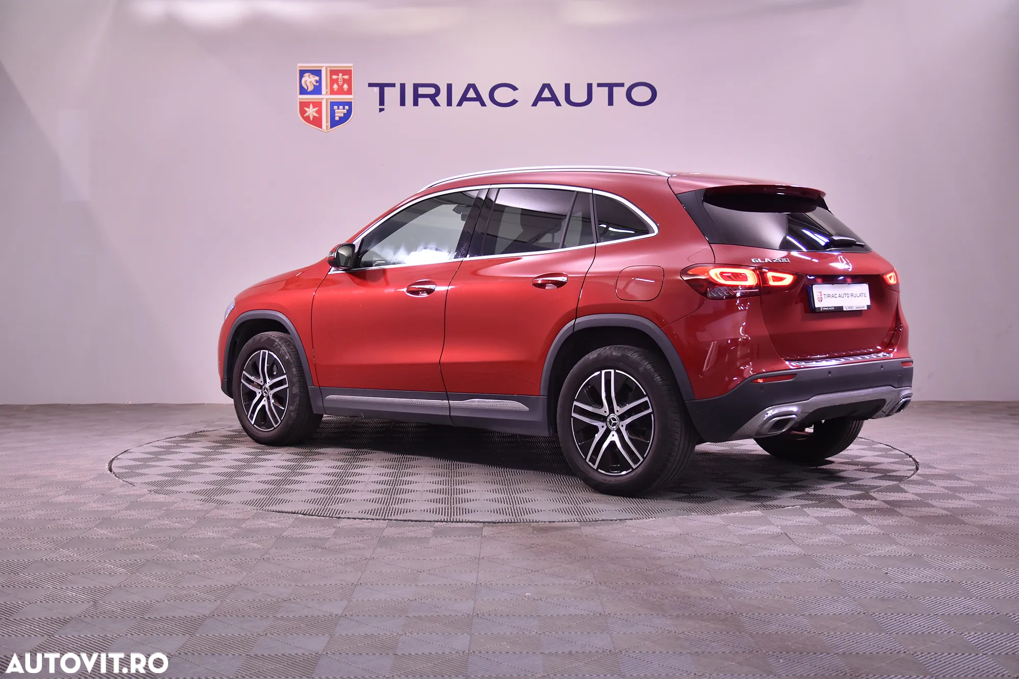 Mercedes-Benz GLA 200 Aut. - 3