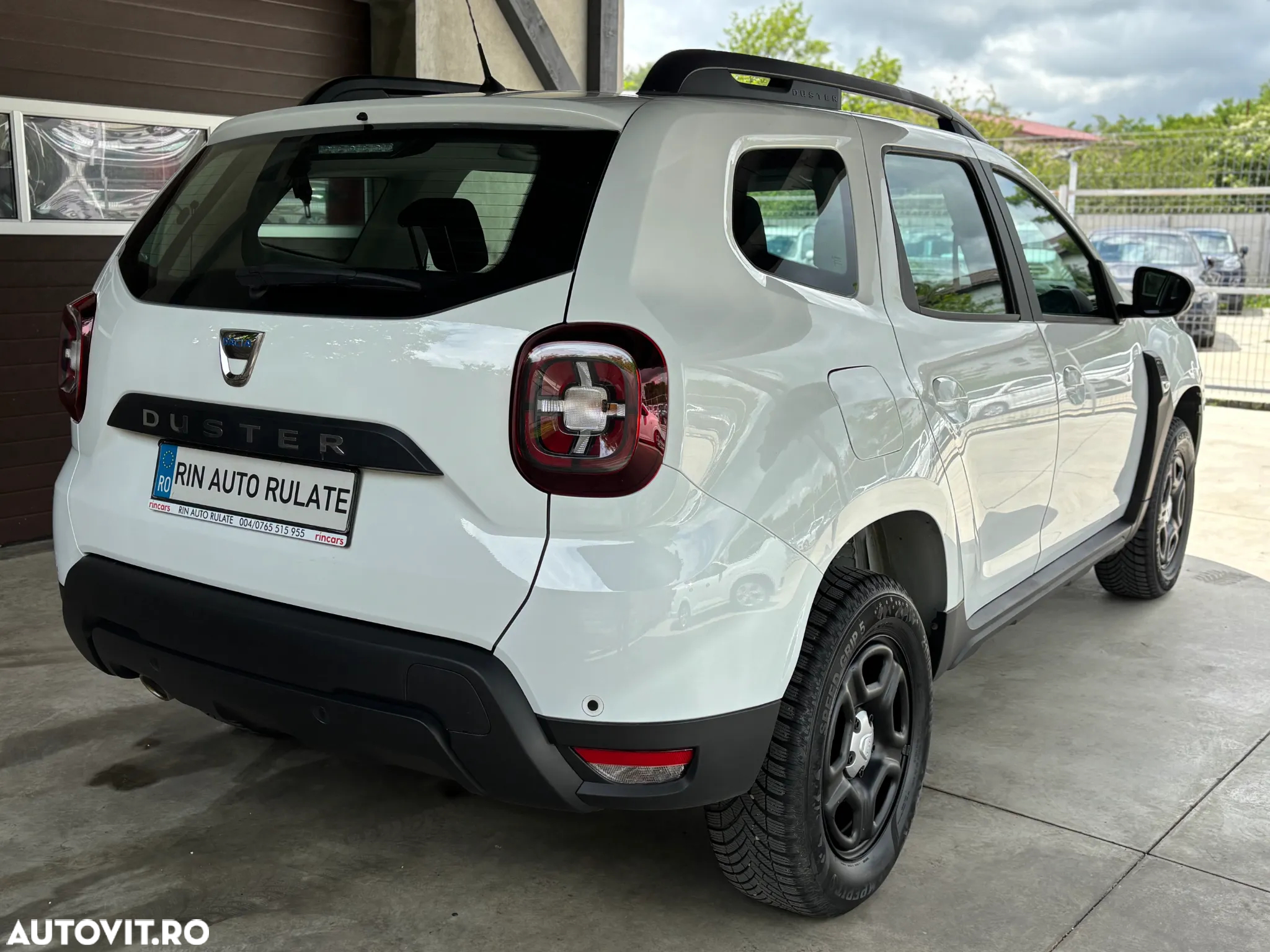 Dacia Duster 1.5 Blue dCi 4WD Comfort - 9