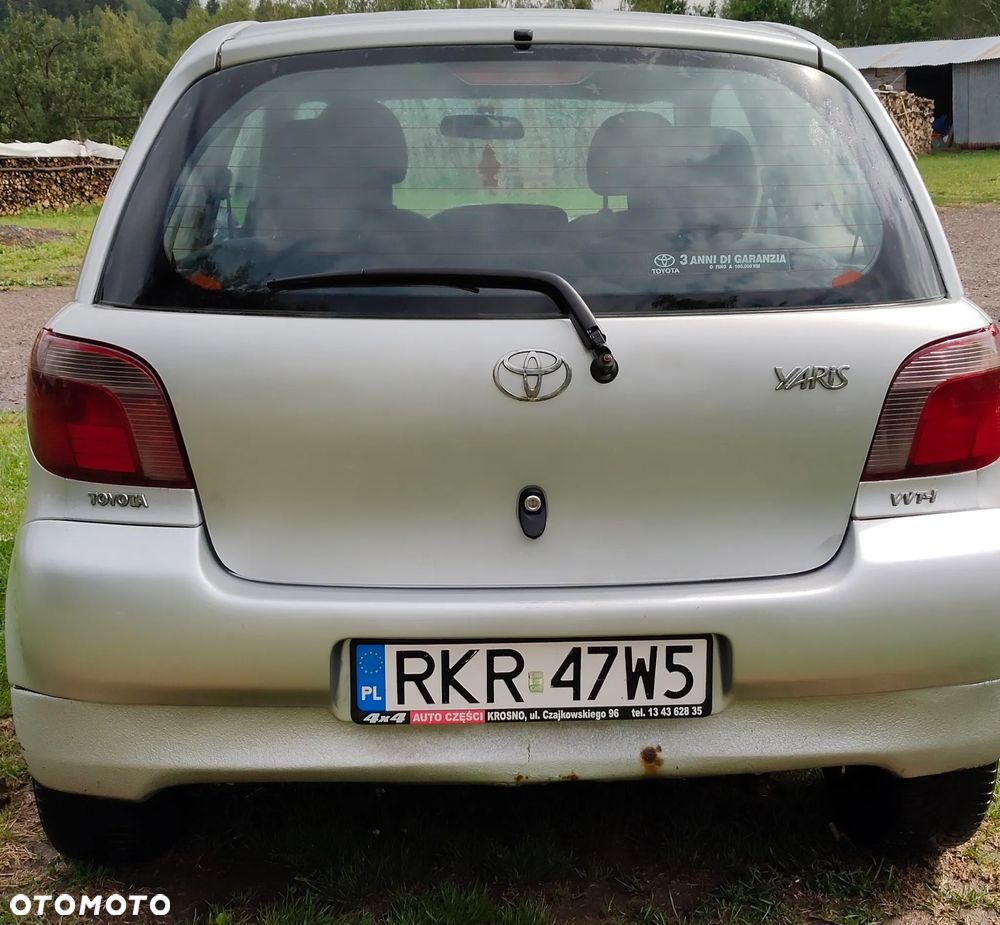 Toyota Yaris - 2