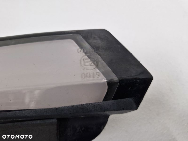 iveco daily 6 vi kierunkowskaz prawy przód lampa prawa przednia 465209999 - 2