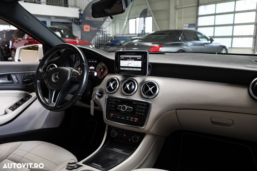 Mercedes-Benz A 180 CDI BlueEfficiency 7G-DCT - 26