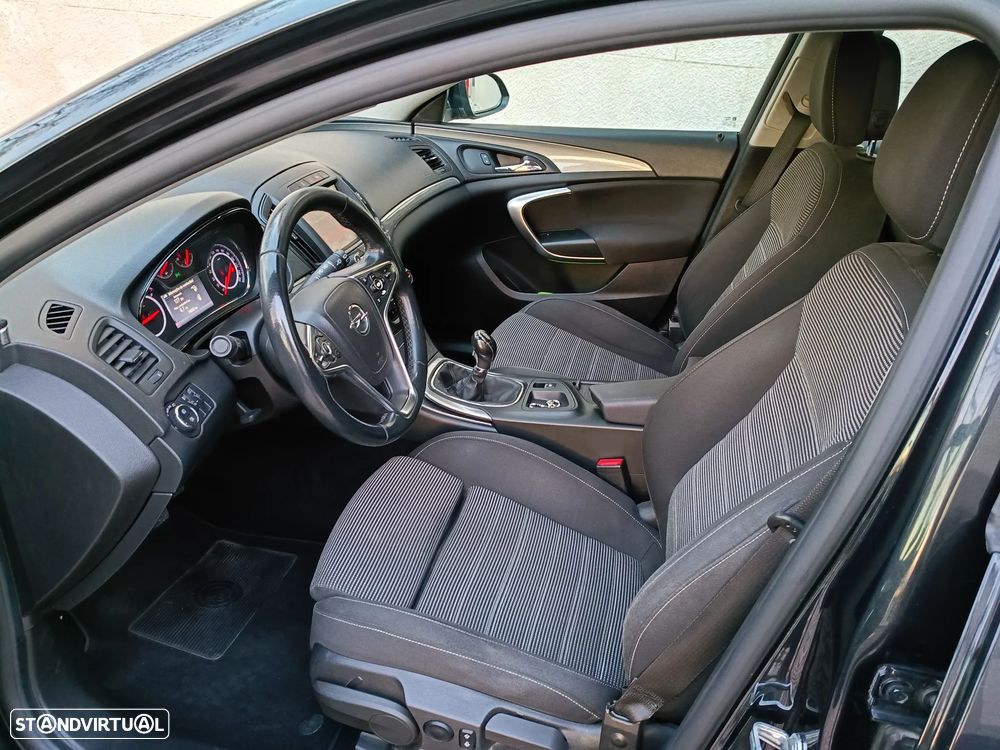 Opel Insignia Sports Tourer 2.0 CDTi Executive S/S - 10
