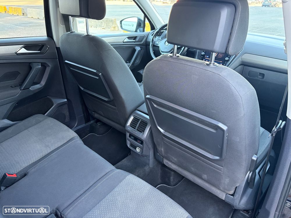 VW Tiguan Allspace - 14