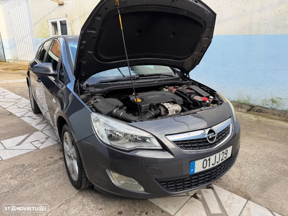 Opel Astra 1.3 CDTI Cosmo - 21