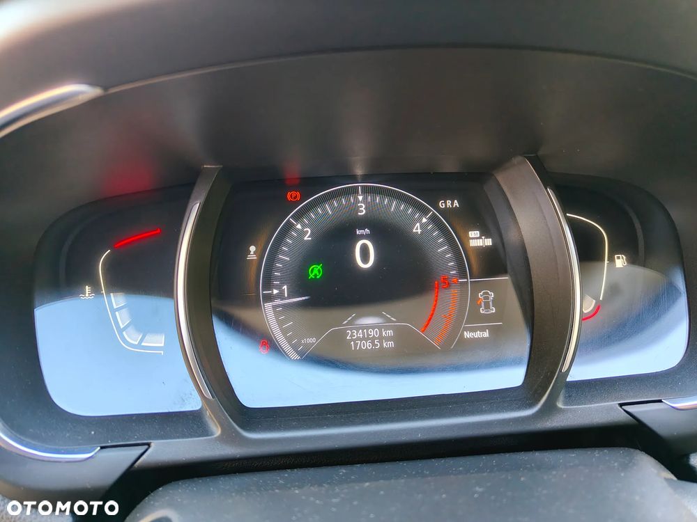 Renault Scenic ENERGY dCi 130 BOSE EDITION - 11