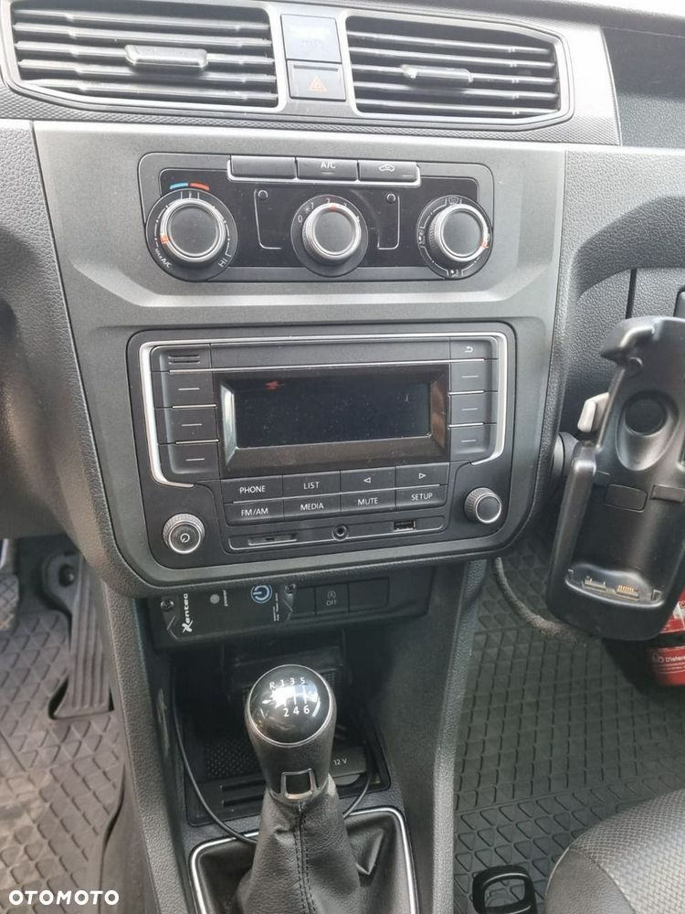 Volkswagen Caddy - 11