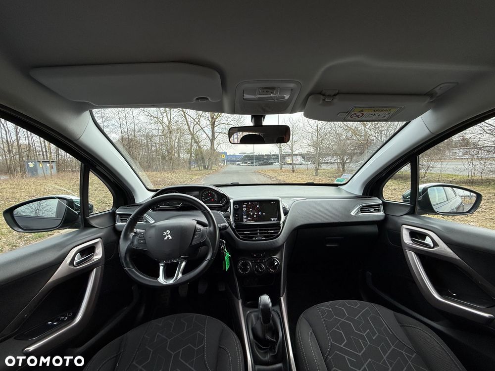 Peugeot 2008 1.6 BlueHDi Style - 8