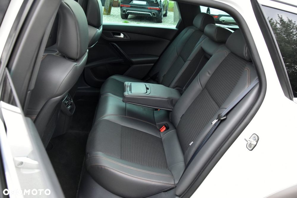 Peugeot 508 2.0 BlueHDi RXH S&S - 21