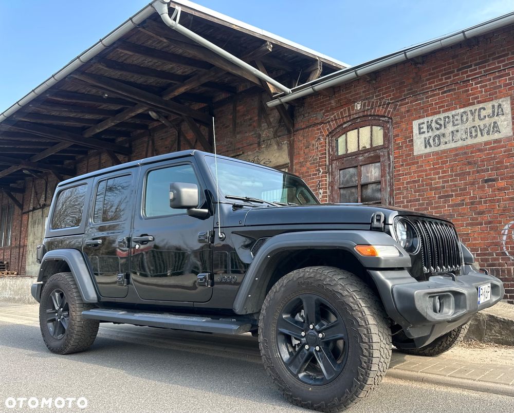 Jeep Wrangler - 1