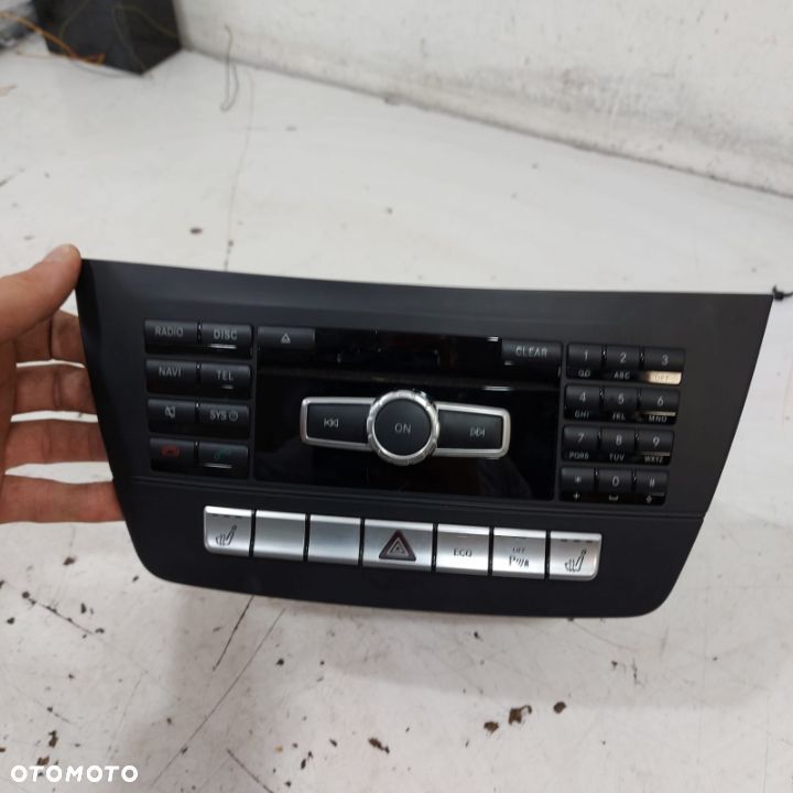 RADIO MERCEDES C W204 LIFT 2013R 2049001813 NAVI VIN - 1