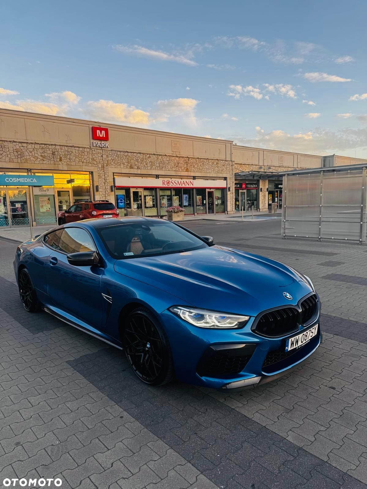 BMW M8 Competition - 4