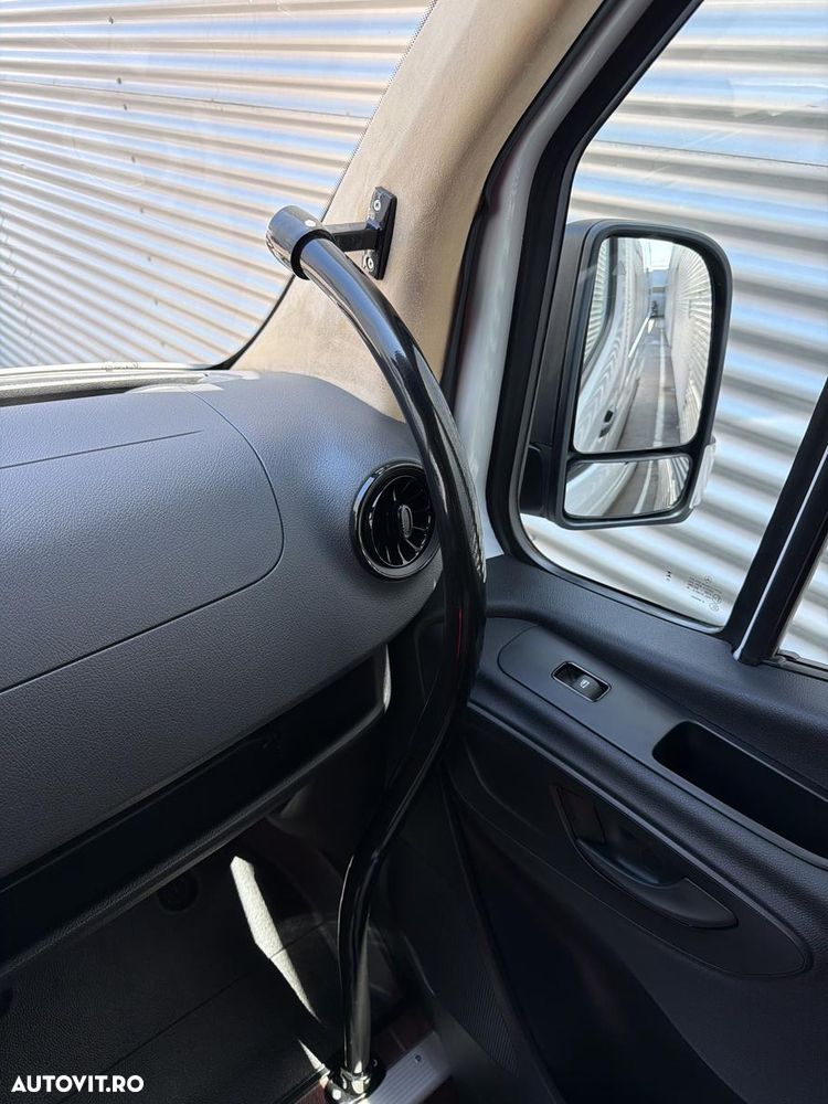 Mercedes-Benz Sprinter 517 CDI Microbuz 19+1+1 - CEM Bus - 26